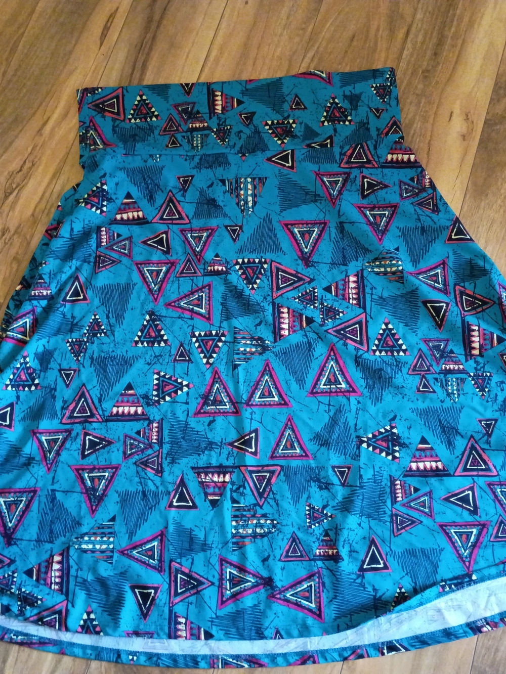 LuLaRoe Teal Triangle Print A-Line Skirt
